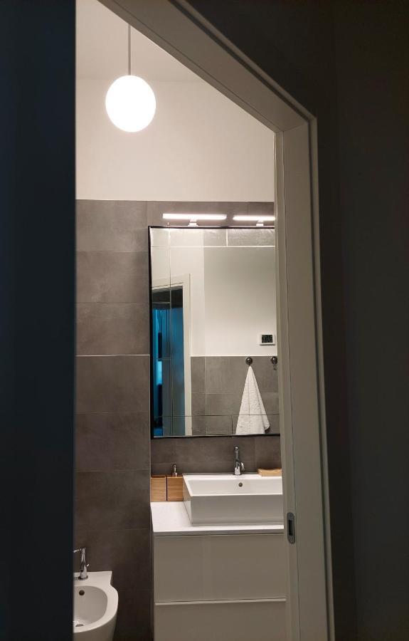 Apartament Little Nest Cenisio Monumentale Mediolan Zewnętrze zdjęcie